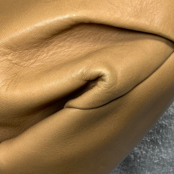 Coach Smooth Tan Duffle Shoulder Bag F15064 - Picture 8 of 13